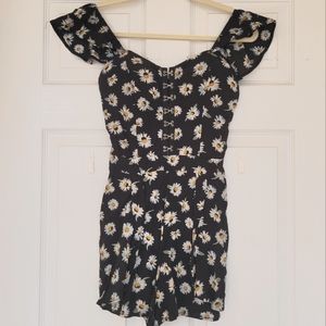 American Rag Daisy Flutter Sleeve Romper
